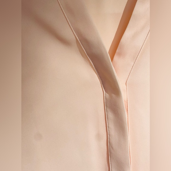 Banana Republic Blouse, Size Small - Picture 4 of 4